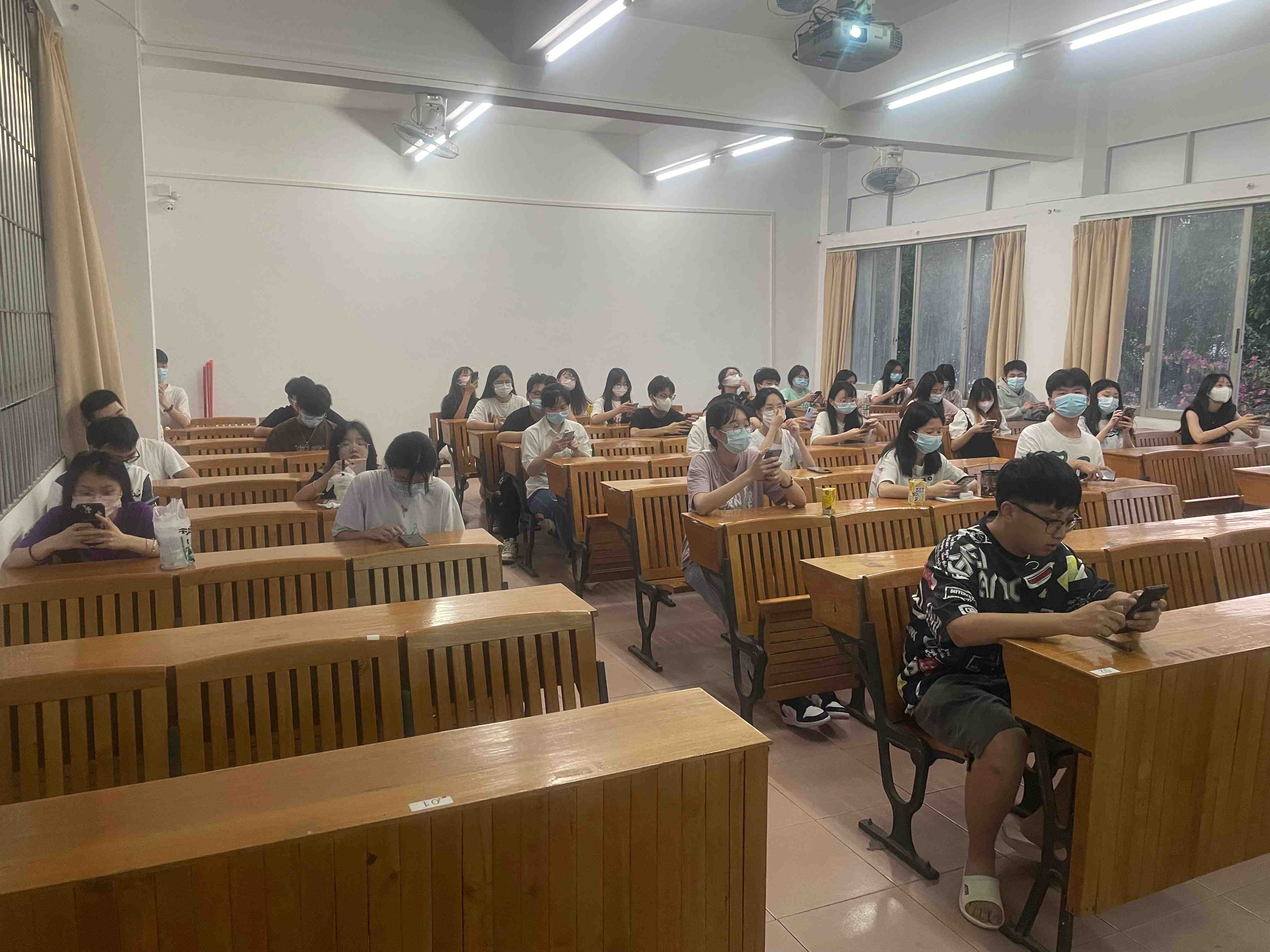 知识竞赛 (2).jpg