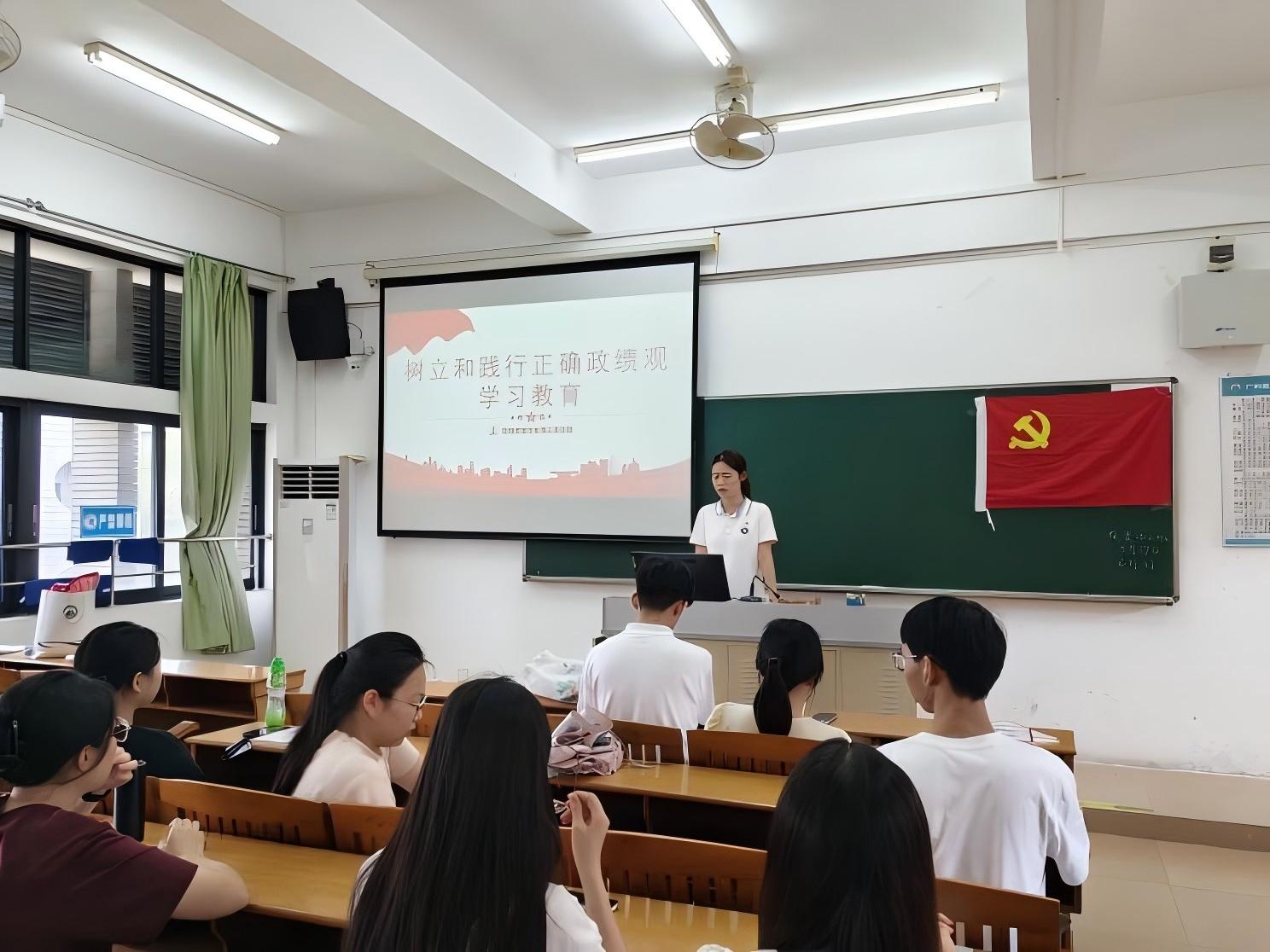 邵馨怡领学.jpg