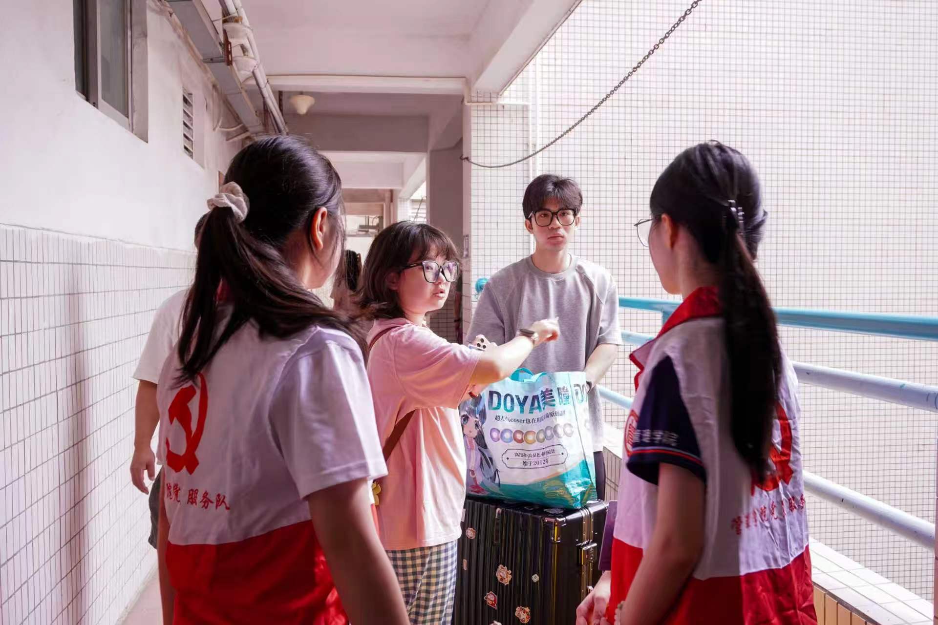 志愿服务照2.jpg