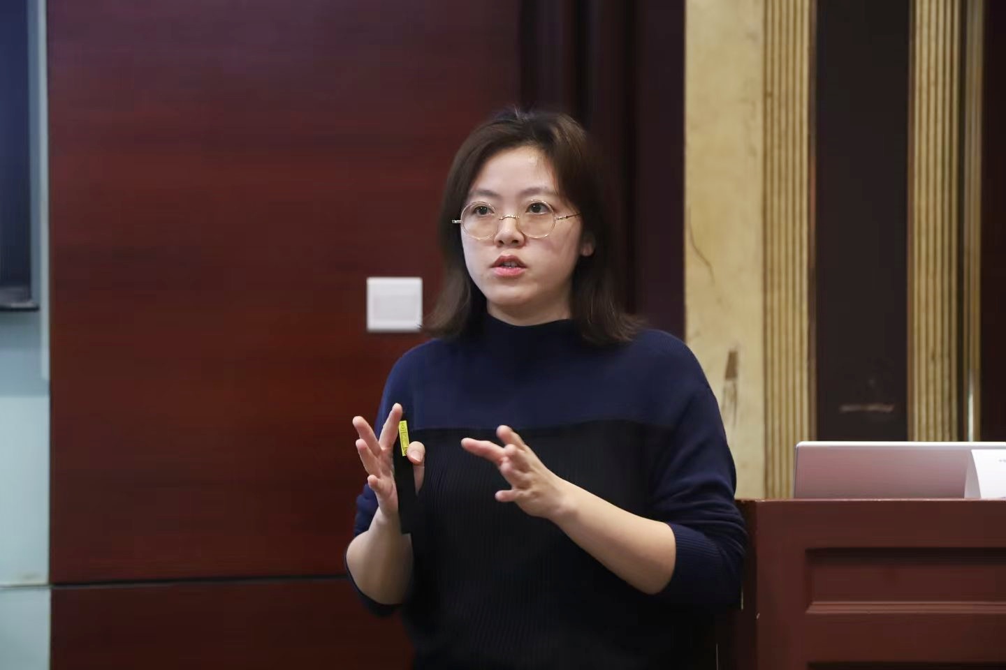 符蓉老师介绍研究内容.jpg